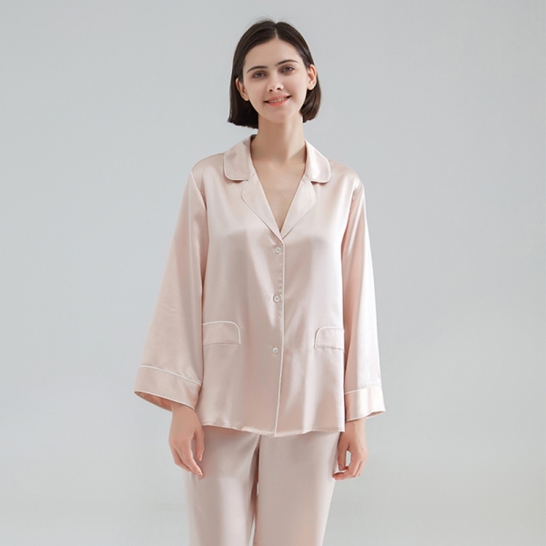 女士真絲睡衣